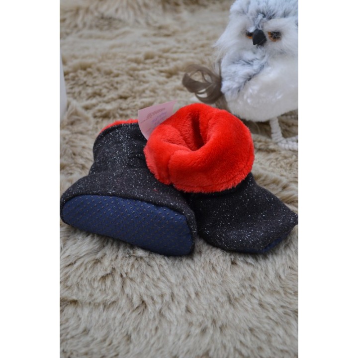 Chaussons bottes noir pailleté intérieur rouge