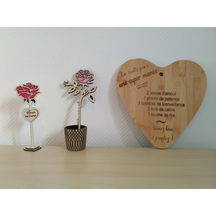 Rose éternelle avec support