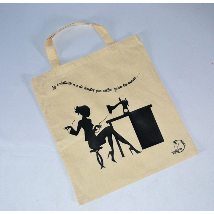 Tote bag personnalisé couturière