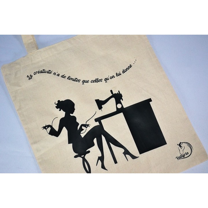 Tote bag personnalisé couturière