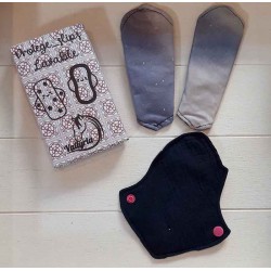 Protège slip lavable "écusson" gris