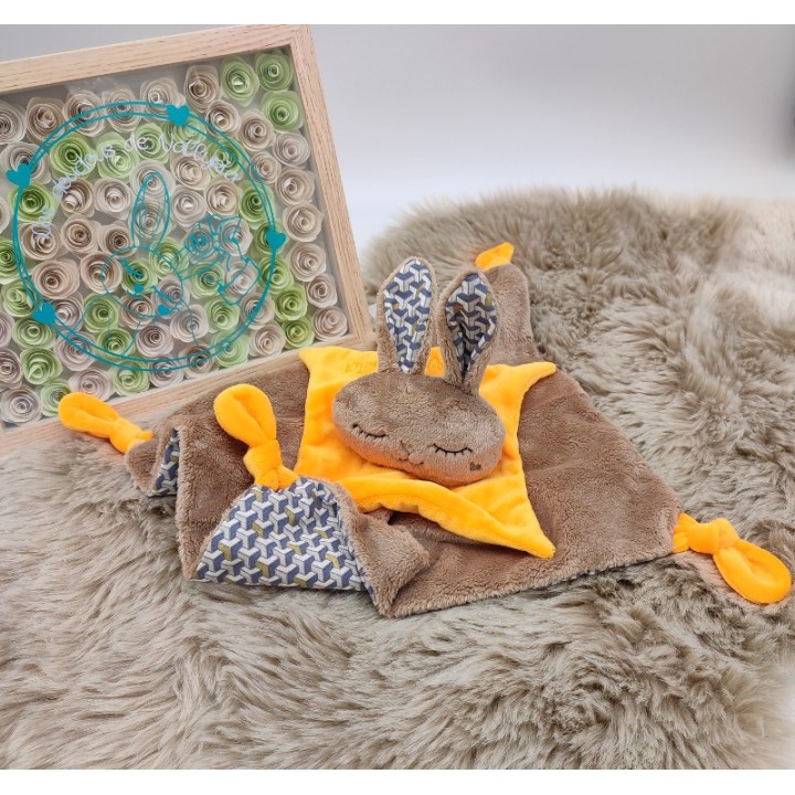 Doudou lapin Sacha beige et orange