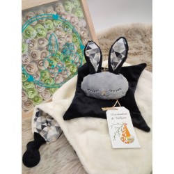 Doudou lapin Sacha écru et noir